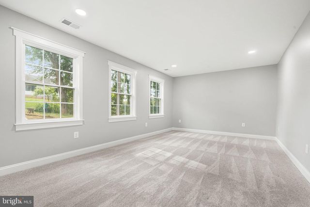 1357 N ROYAL AVENUE, Front Royal, VA 22630