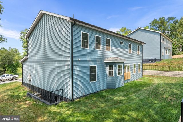 1357 N ROYAL AVENUE, Front Royal, VA 22630