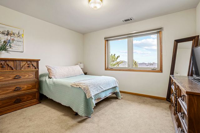 12755 Saint Andrews Court 302, Lemont, IL 60439