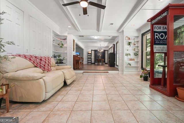 285 Hembredge Drive, Canton, GA 30115