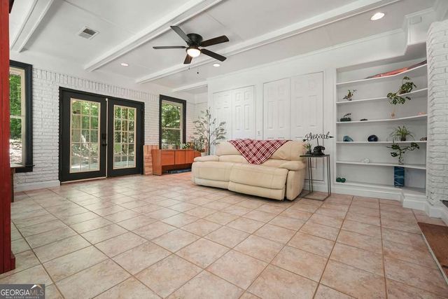 285 Hembredge Drive, Canton, GA 30115