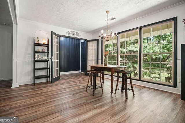 285 Hembredge Drive, Canton, GA 30115