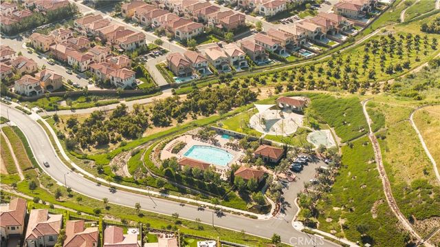 162 Winnett, Irvine, CA 92602
