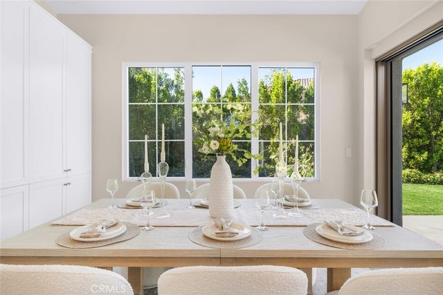 162 Winnett, Irvine, CA 92602