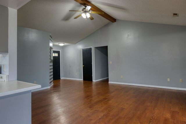 609 Sandalwood Drive, Ossian, IN 46777