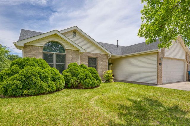 609 Sandalwood Drive, Ossian, IN 46777