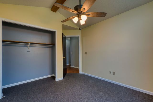 609 Sandalwood Drive, Ossian, IN 46777