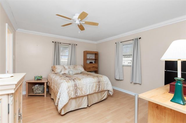 1251 NW 90th Drive, Plantation, FL 33322