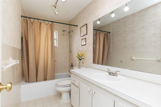 1251 NW 90th Drive, Plantation, FL 33322