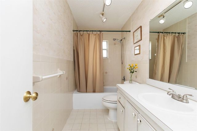 1251 NW 90th Drive, Plantation, FL 33322