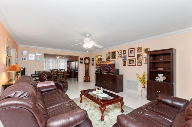 1251 NW 90th Drive, Plantation, FL 33322