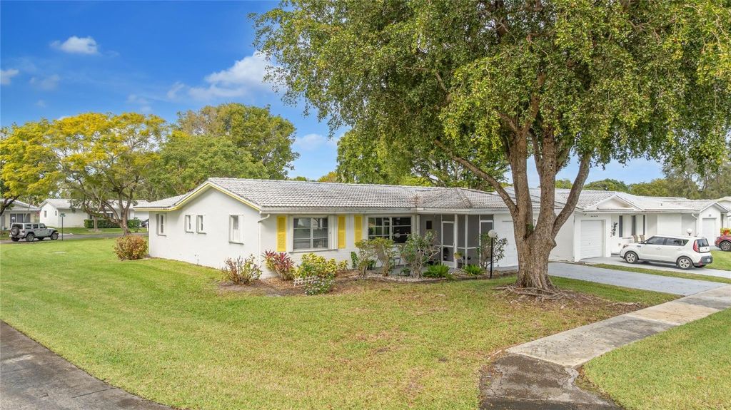 1251 NW 90th Drive, Plantation, FL 33322