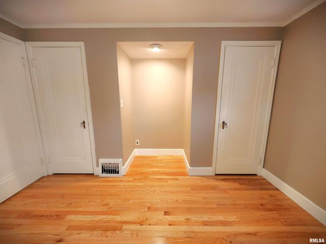 413 S NELSON Avenue, Morton, IL 61550