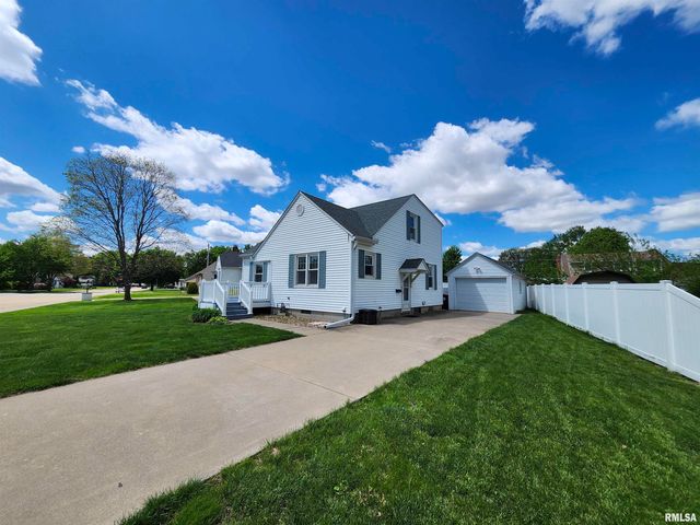 413 S NELSON Avenue, Morton, IL 61550