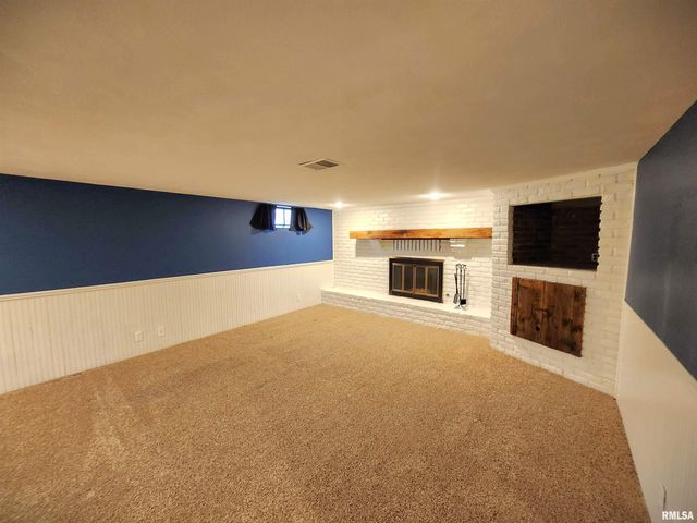 413 S NELSON Avenue, Morton, IL 61550