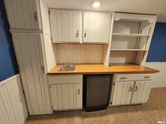 413 S NELSON Avenue, Morton, IL 61550