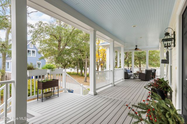 116 SW Yacht Drive, Oak Island, NC 28465