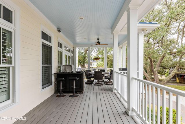 116 SW Yacht Drive, Oak Island, NC 28465