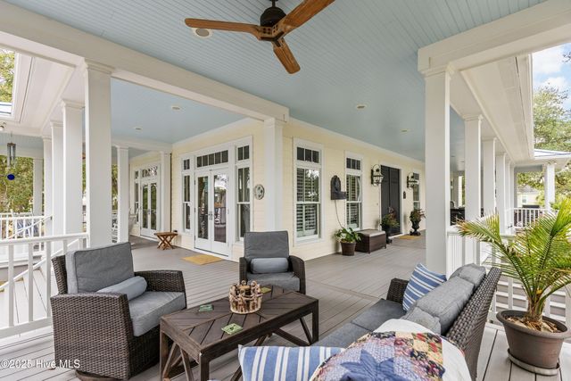 116 SW Yacht Drive, Oak Island, NC 28465