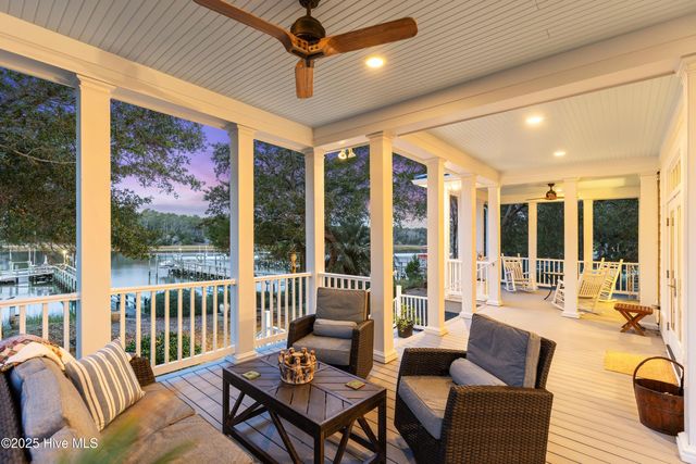 116 SW Yacht Drive, Oak Island, NC 28465