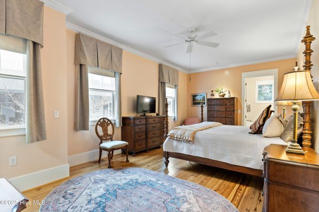 116 SW Yacht Drive, Oak Island, NC 28465