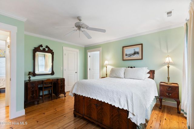 116 SW Yacht Drive, Oak Island, NC 28465