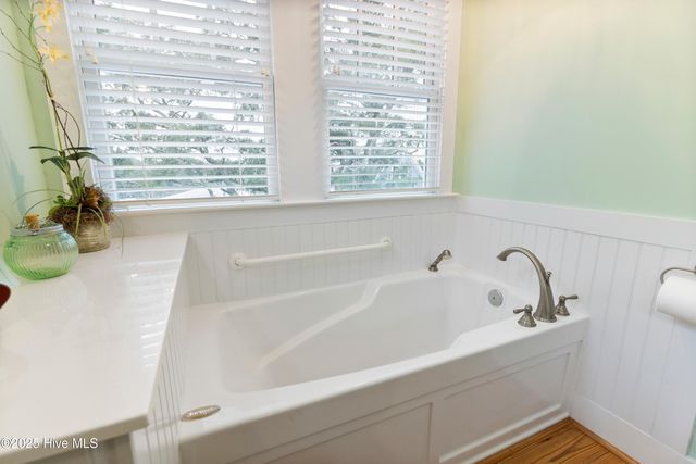 116 SW Yacht Drive, Oak Island, NC 28465