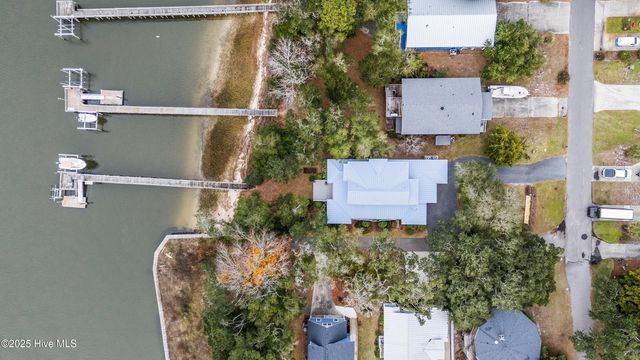 116 SW Yacht Drive, Oak Island, NC 28465