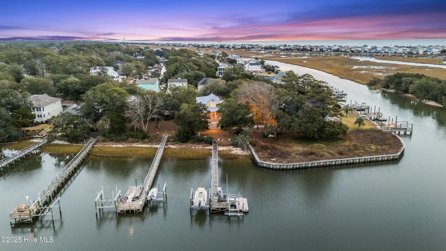 116 SW Yacht Drive, Oak Island, NC 28465