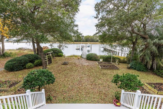 116 SW Yacht Drive, Oak Island, NC 28465