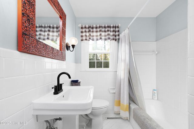 4705 Trent Woods Drive, New Bern, NC 28562