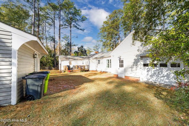 4705 Trent Woods Drive, New Bern, NC 28562