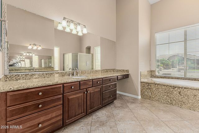 10024 W JJ RANCH Road, Peoria, AZ 85383