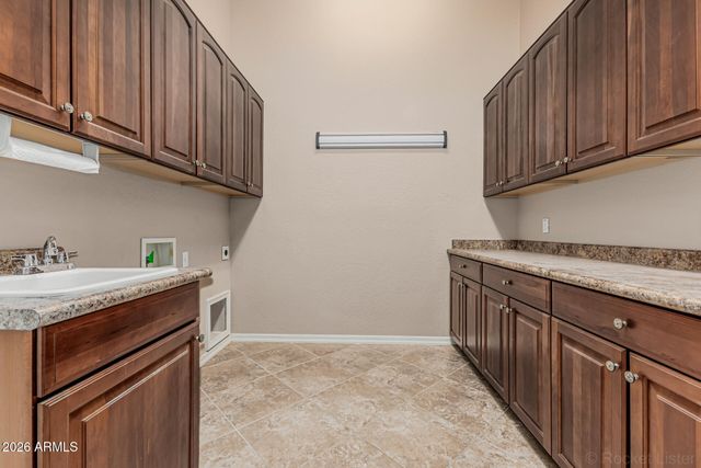 10024 W JJ RANCH Road, Peoria, AZ 85383