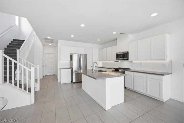 1153 Notch Peak Street 103, Las Vegas, NV 89135