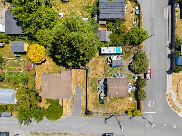 1819 D Avenue, Mckinleyville, CA 95519