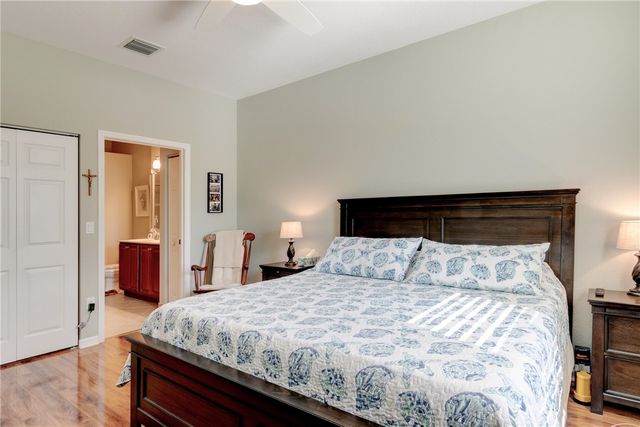 6375 Oxford Circle 104D, Vero Beach, FL 32966