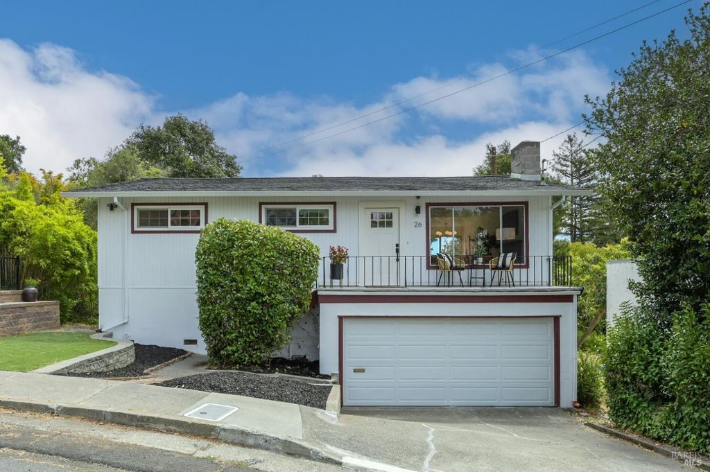 26 Wallace Ct, Petaluma, CA 94952