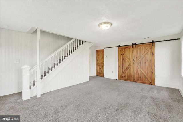 60 CARLISLE RD, Newville, PA 17241