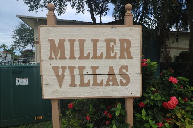 12955 SW 66th Ln 212-2, Miami, FL 33183