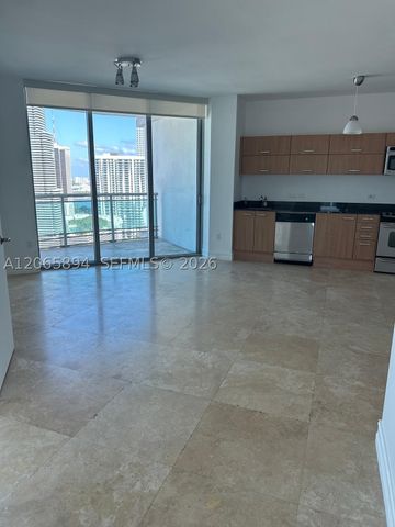 350 S Miami Ave 2913, Miami, FL 33130