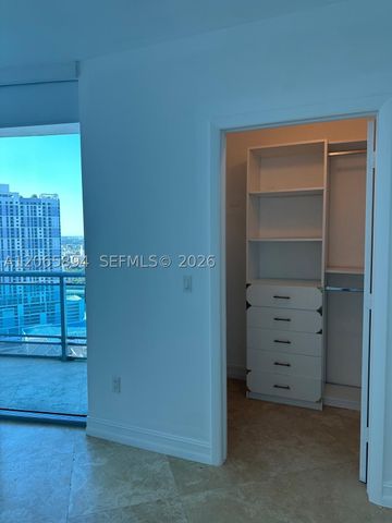 350 S Miami Ave 2913, Miami, FL 33130