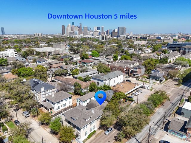 816 Richmond Avenue, Houston, TX 77006