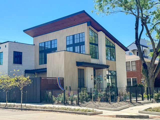 816 Richmond Avenue, Houston, TX 77006