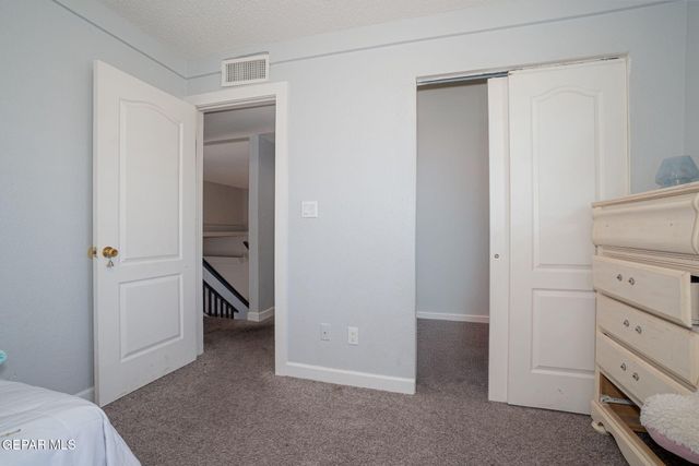 1352 James dudley Drive, El Paso, TX 79936