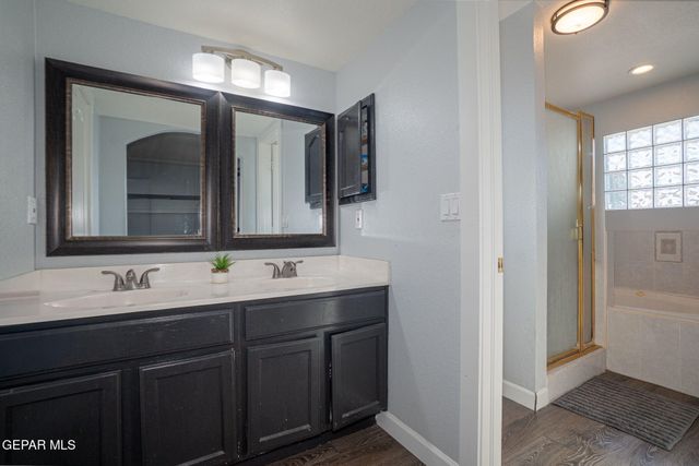 1352 James dudley Drive, El Paso, TX 79936