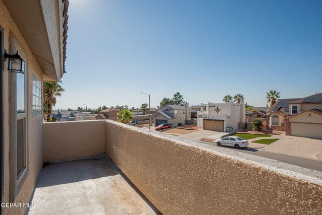 1352 James dudley Drive, El Paso, TX 79936