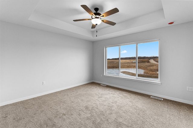 3423 Holderness Road, Coralville, IA 52241