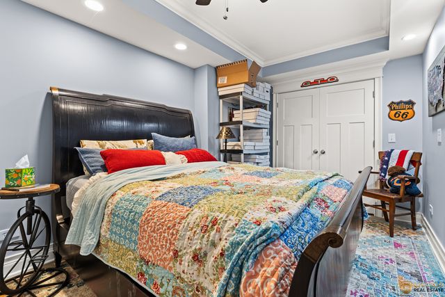 123 N Jefferson Street, Batavia, IL 60510