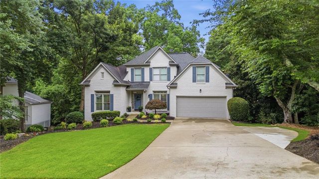 5950 Waterford Place, Suwanee, GA 30024